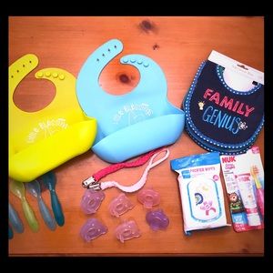 HUGE Baby Feeding/Pacifier Bundle!!